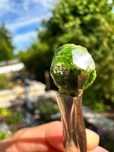 Seltener demantoid granat - demantoid,