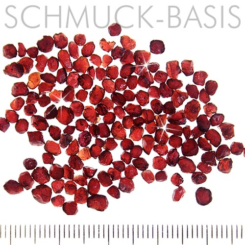 Pyrop böhmischer granat ca - pyrop;,