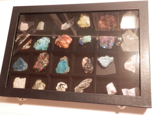 Edelstein und mineralien - und,