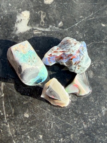 Australian opal rohsteine - australian,
